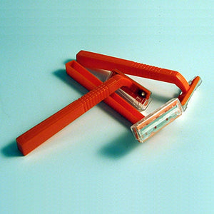 Plastic Razor from Sunset Survival and First Aid